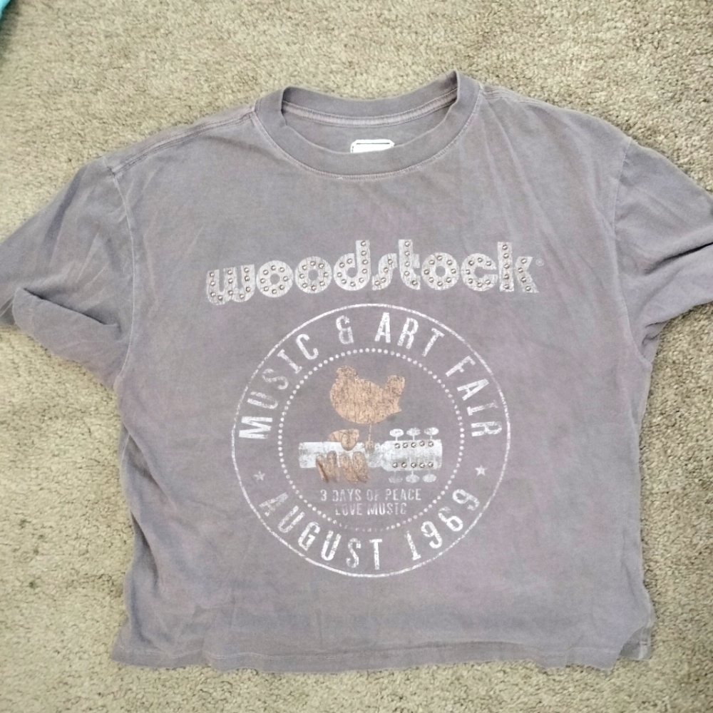 Vintage style tee